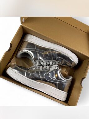 Nike Air Force 1 Low Men's Athletic Shoes - Metallic Silver